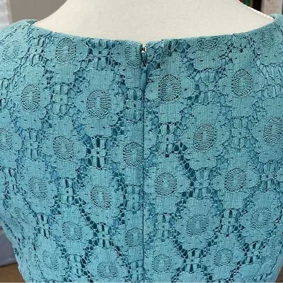 Adrianna Papell Elegant Blue Lace Dress Size 6 - Picture 4 of 8